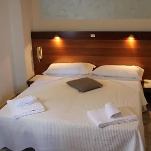 Trattoria Fioravante Hotel Peschiera del Garda