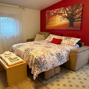  Bed and breakfast Mirella Italia